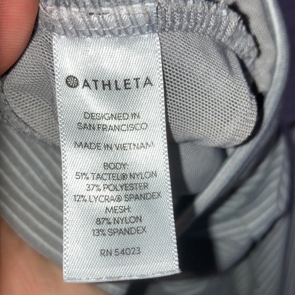 Athleta Modern Metro Grey Striped Shortie Shorts - XS - Picture 10 of 12